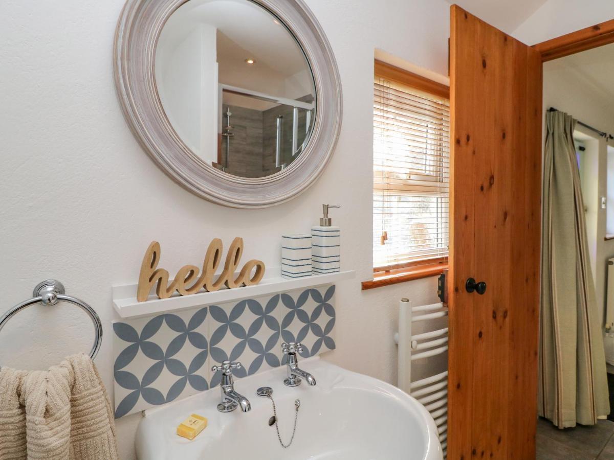 Pond Cottage Truro Eksteriør billede